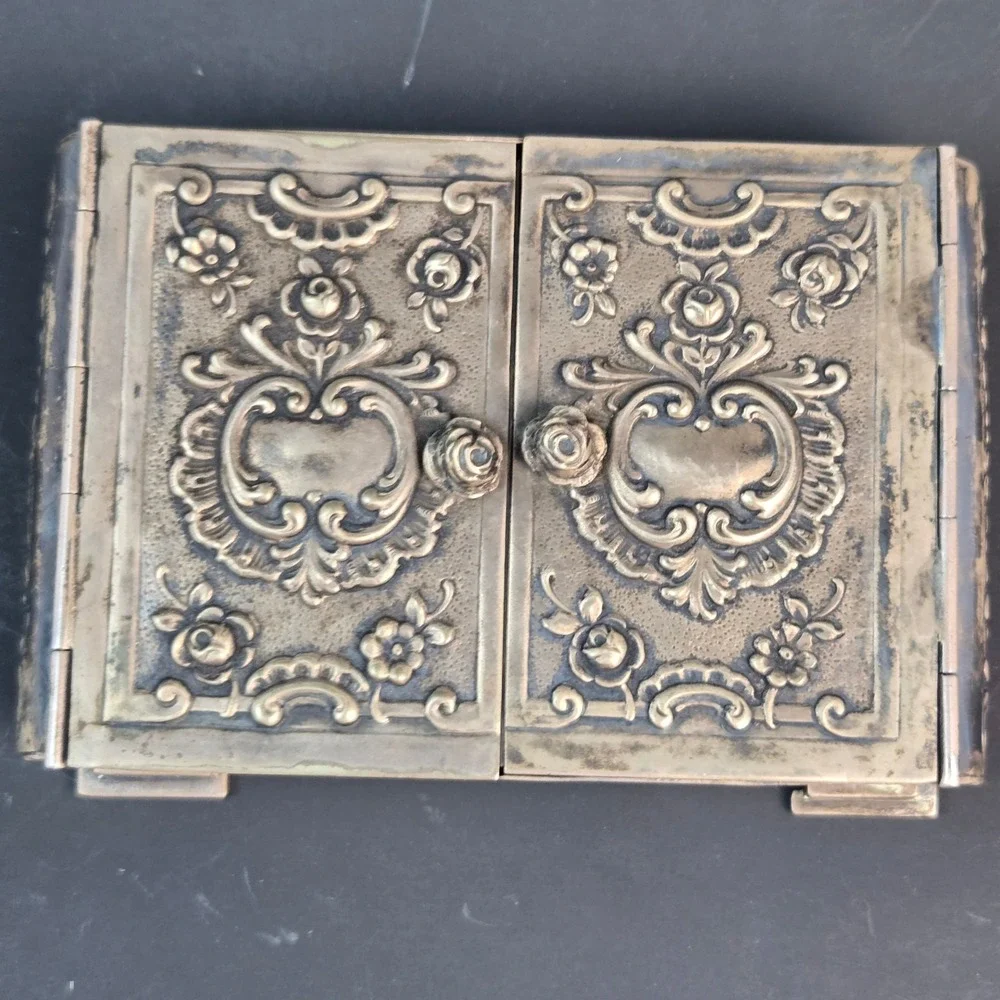 Antique German 800 Silver Double Door Box Art Nouveau Floral Repousse Case